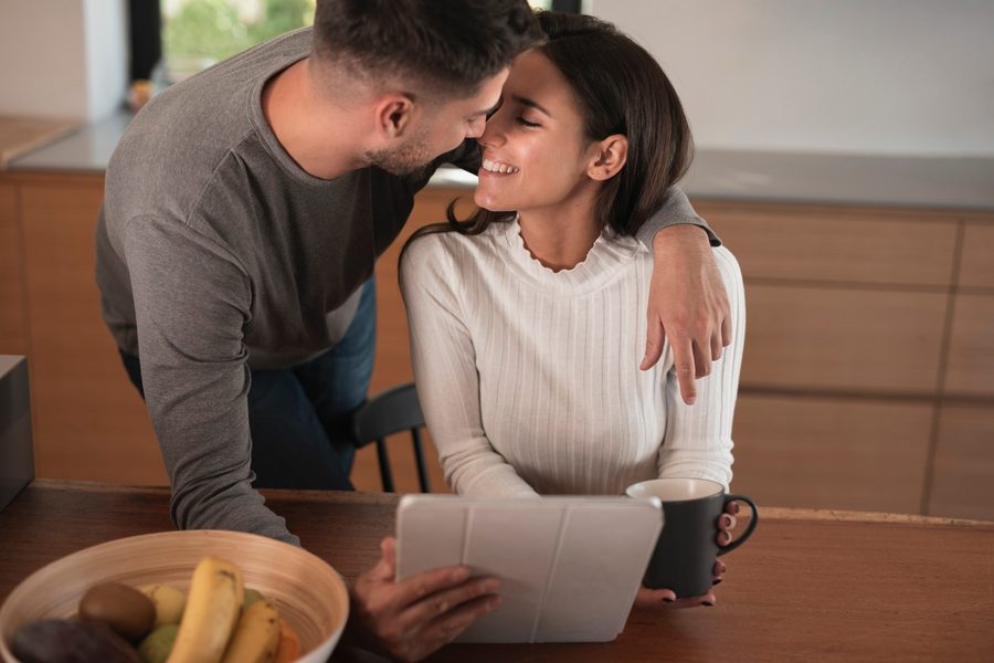 Checklist of post‑wedding insurance steps for newlyweds