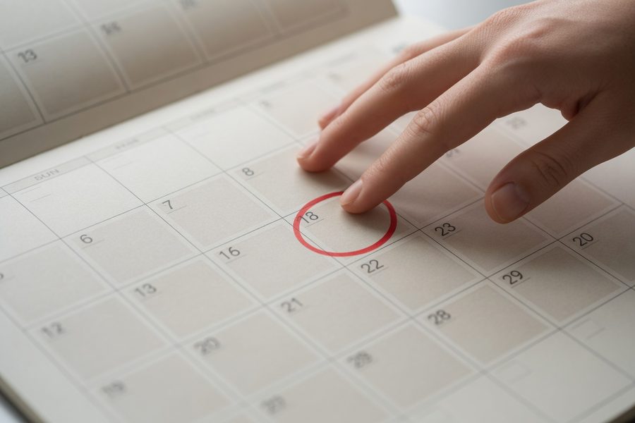 Timeline showing waiting periods for different term life insurers after a heart attack
