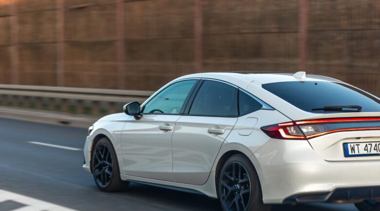 A 2018 Toyota Camry with collision coverage information displayed